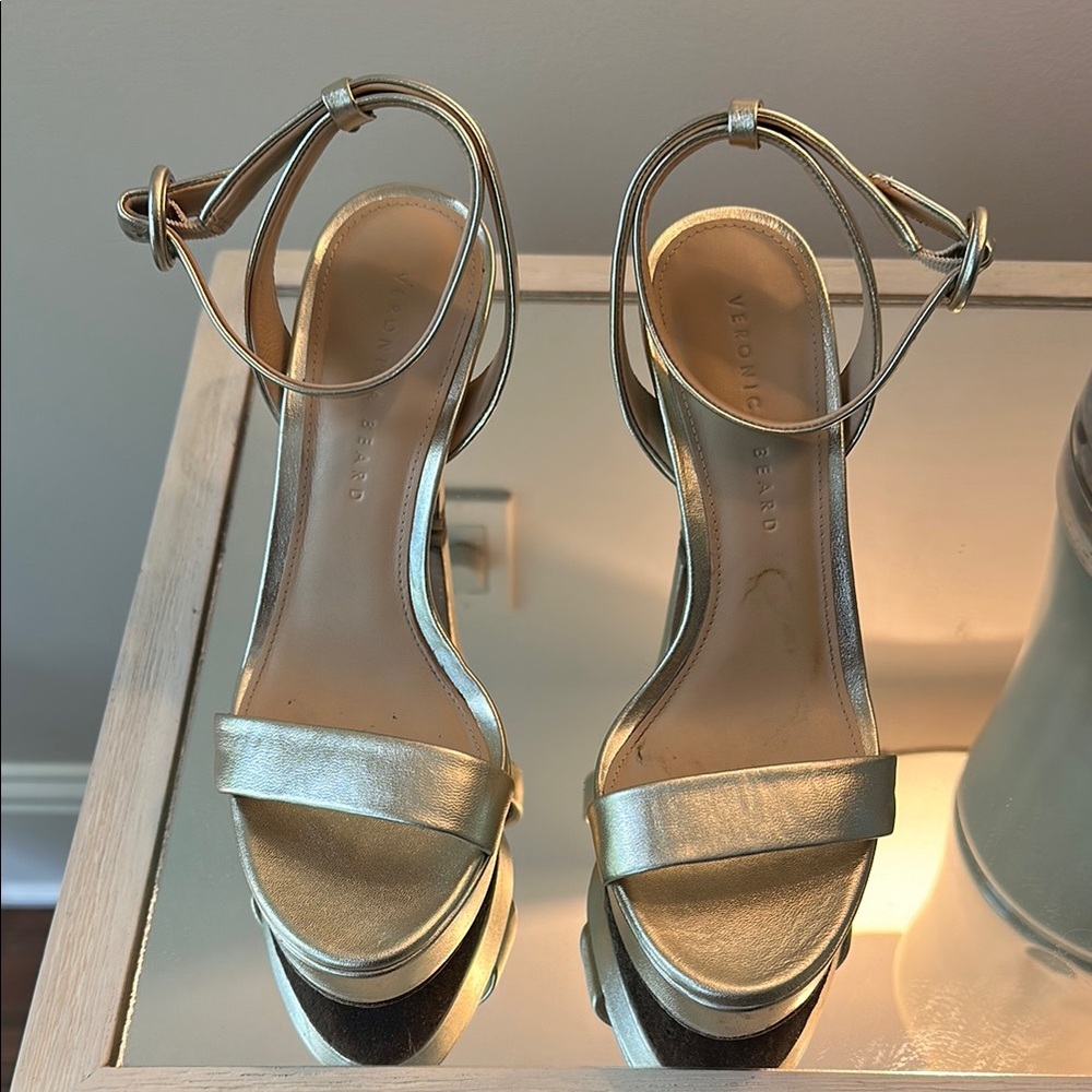 Veronica Beard Darcelle Gold Heels with and Platform Sole